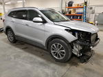 2018 Hyundai Santa Fe Se Silver vin: KM8SMDHF8JU277272