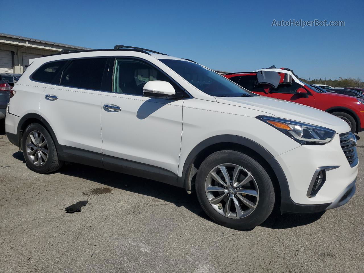 2018 Hyundai Santa Fe Se White vin: KM8SN4HF0JU259331