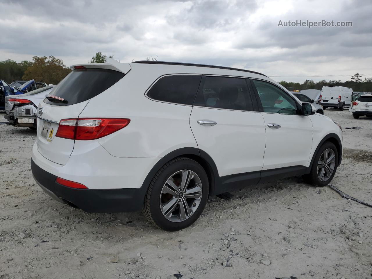 2015 Hyundai Santa Fe Gls White vin: KM8SN4HF4FU095850