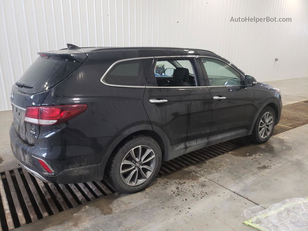 2018 Hyundai Santa Fe Se Black vin: KM8SNDHF5JU281034