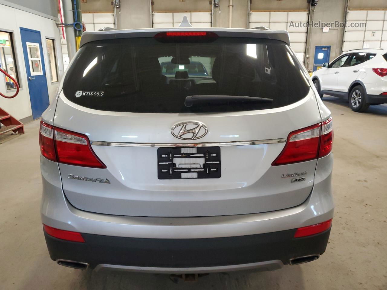 2013 Hyundai Santa Fe Limited Silver vin: KM8SRDHF0DU011914