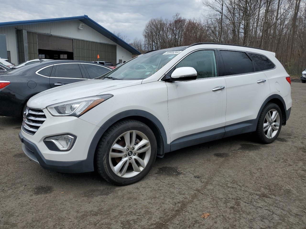 2015 Hyundai Santa Fe Gls White vin: KM8SRDHF3FU124212