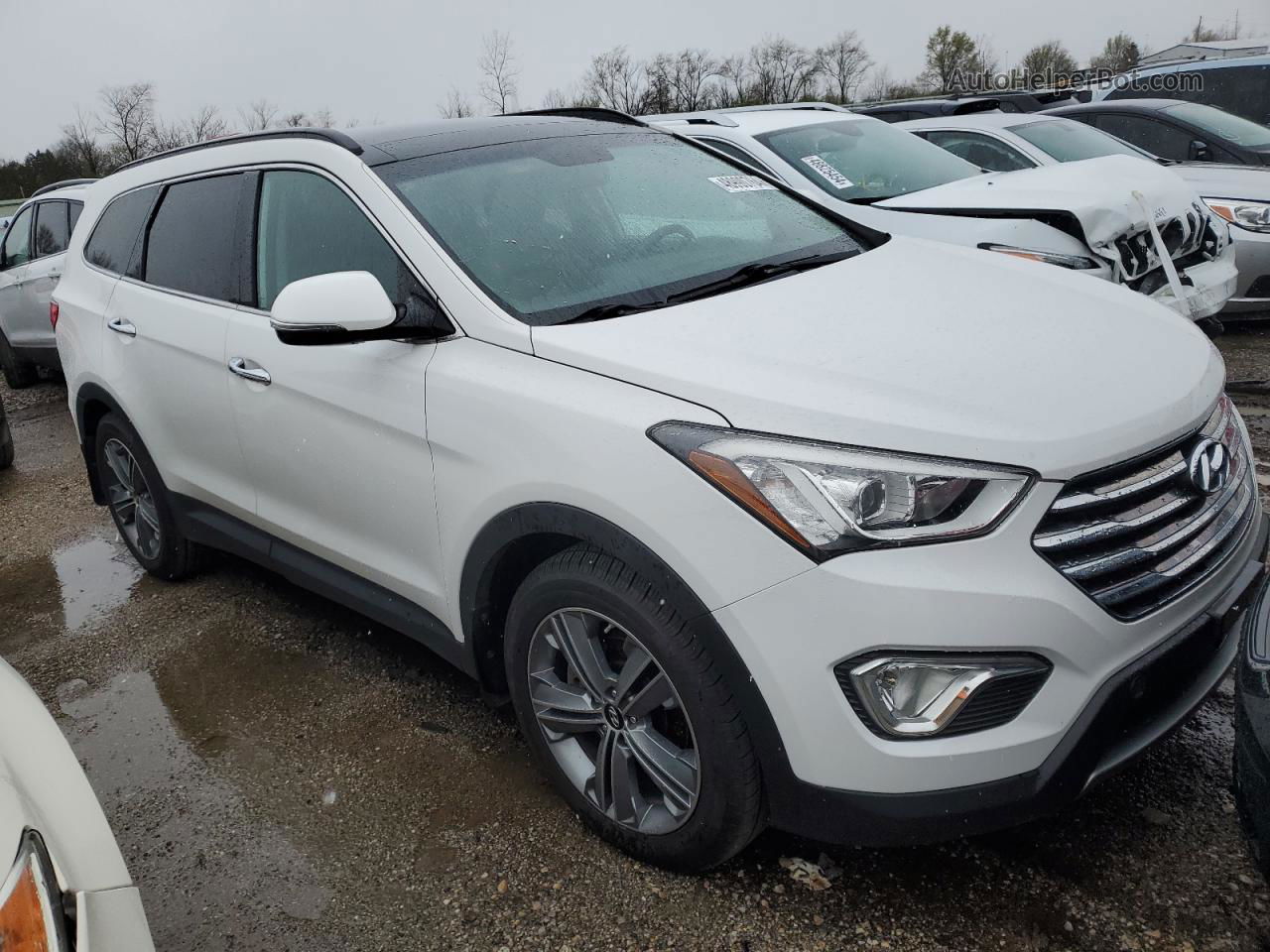 2015 Hyundai Santa Fe Gls White vin: KM8SRDHF6FU110031