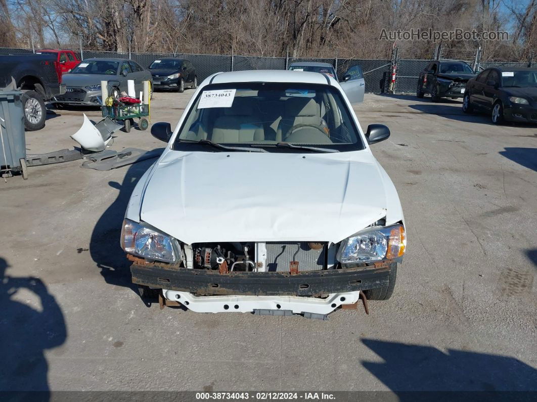 2001 Hyundai Accent L Белый vin: KMHCF35G21U111724