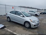 2013 Hyundai Accent Gls Silver vin: KMHCT4AE0DU551612