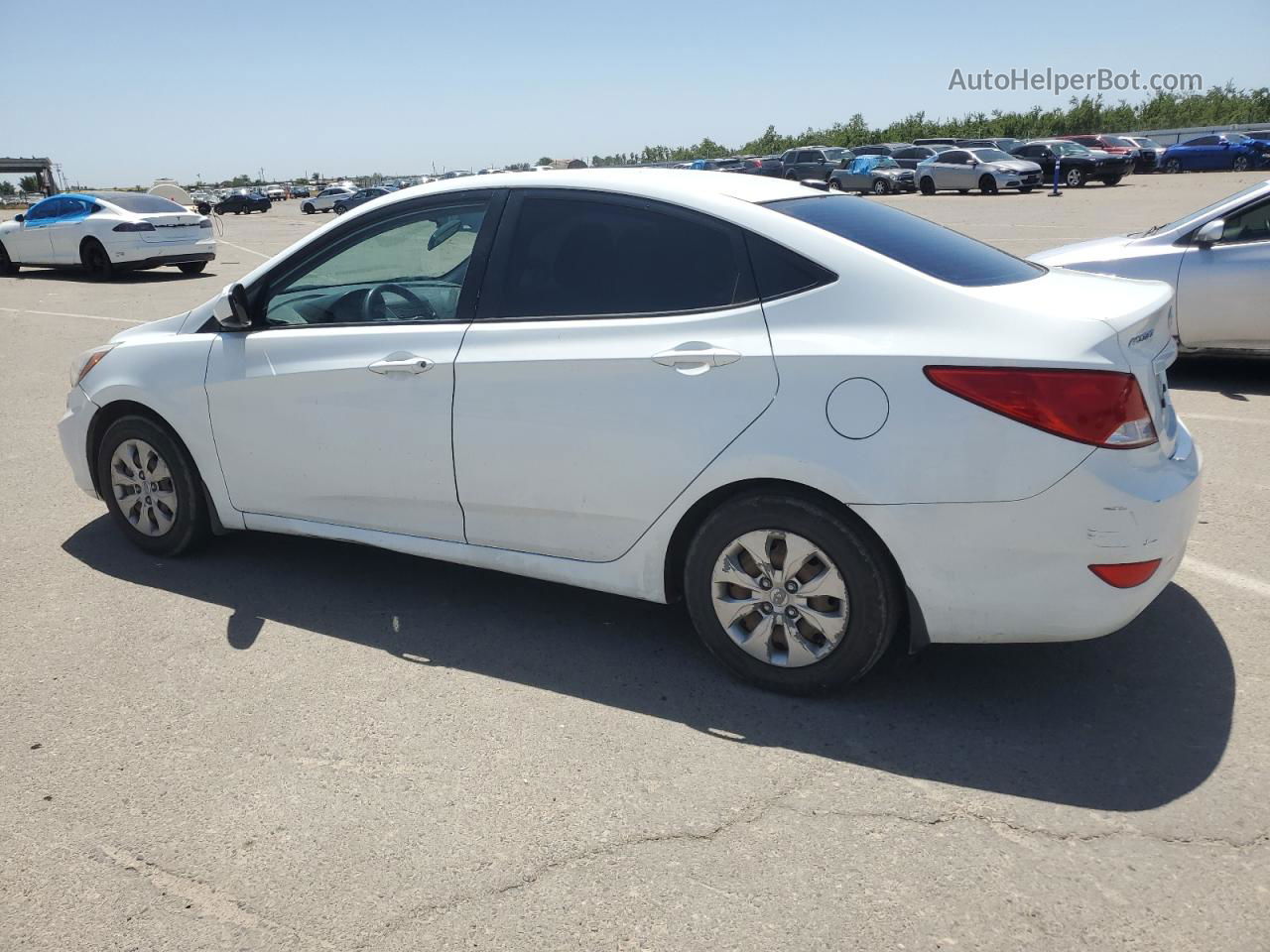 2015 Hyundai Accent Gls White vin: KMHCT4AE0FU926837