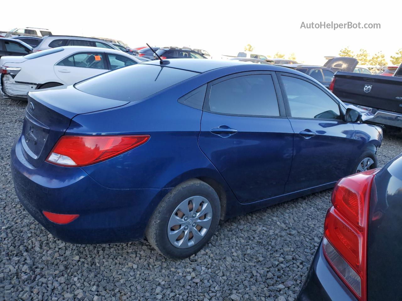 2017 Hyundai Accent Se Синий vin: KMHCT4AE0HU241112