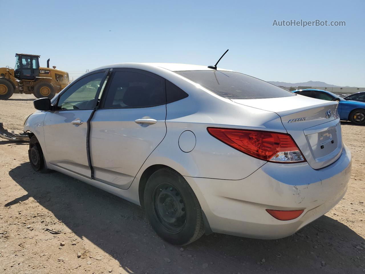 2013 Hyundai Accent Gls Silver vin: KMHCT4AE1DU401038