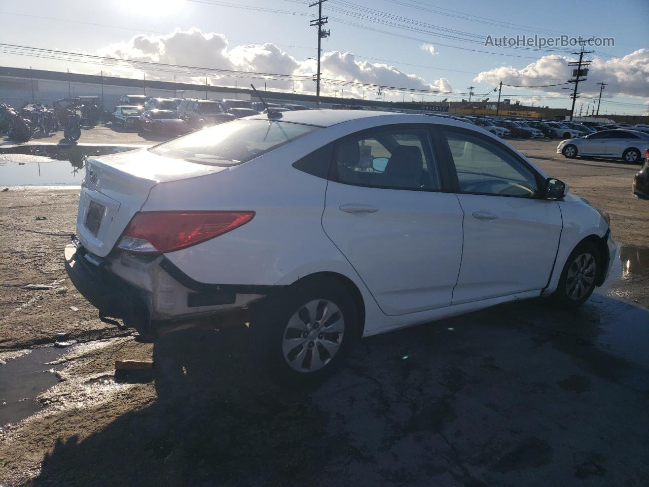 2016 Hyundai Accent Se White vin: KMHCT4AE1GU951943