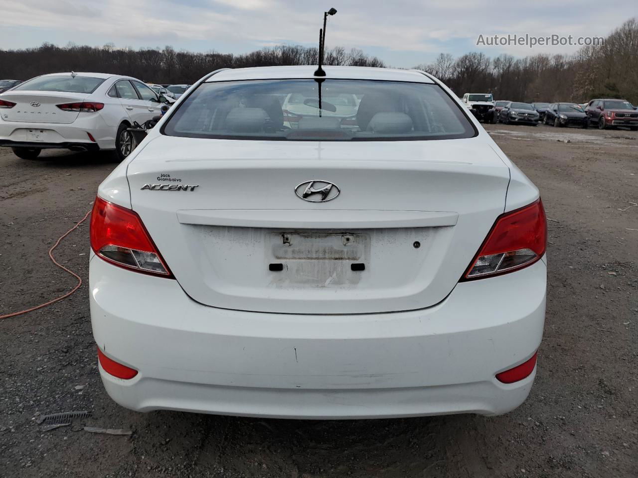 2015 Hyundai Accent Gls White vin: KMHCT4AE2FU876622