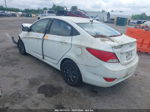 2015 Hyundai Accent Gls Белый vin: KMHCT4AE2FU881139