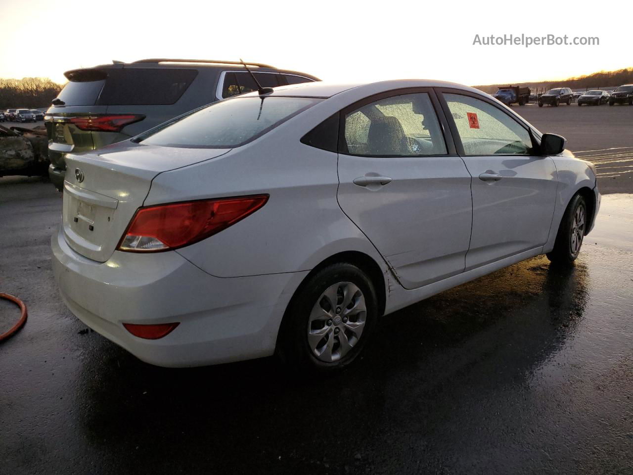 2016 Hyundai Accent Se Белый vin: KMHCT4AE2GU122153