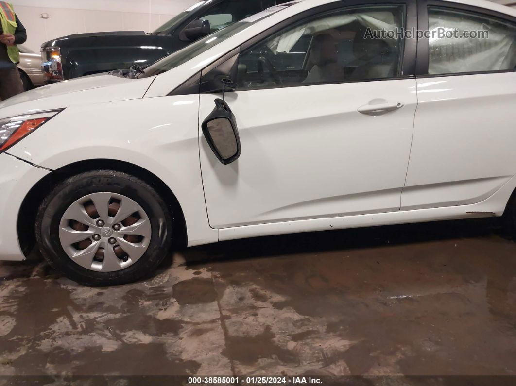 2016 Hyundai Accent Se Белый vin: KMHCT4AE2GU999158