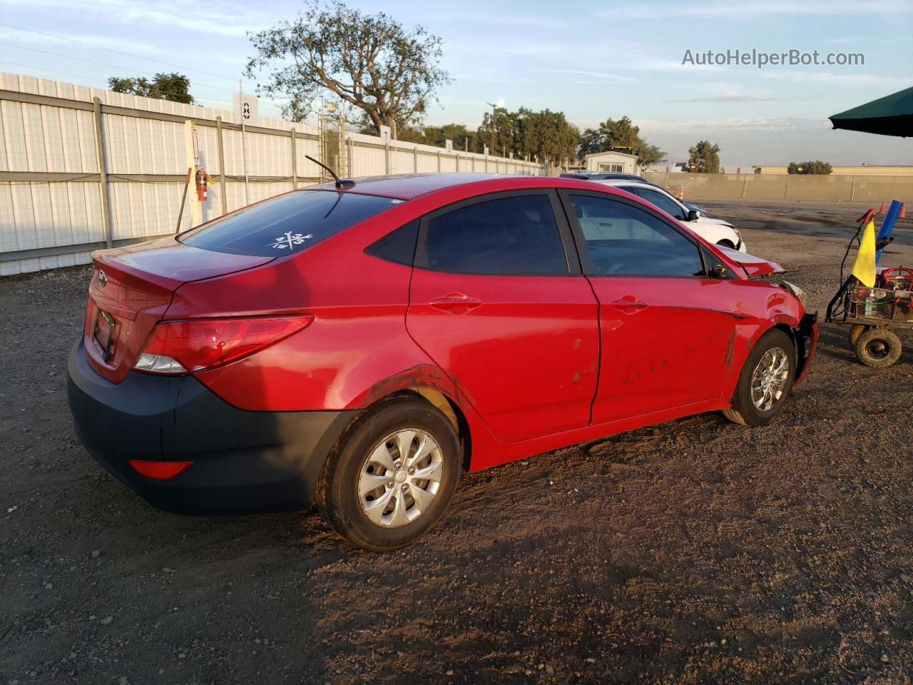 2016 Hyundai Accent Se Red vin: KMHCT4AE3GU097800