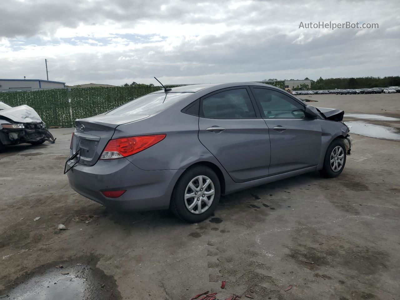 2013 Hyundai Accent Gls Gray vin: KMHCT4AE4DU536711