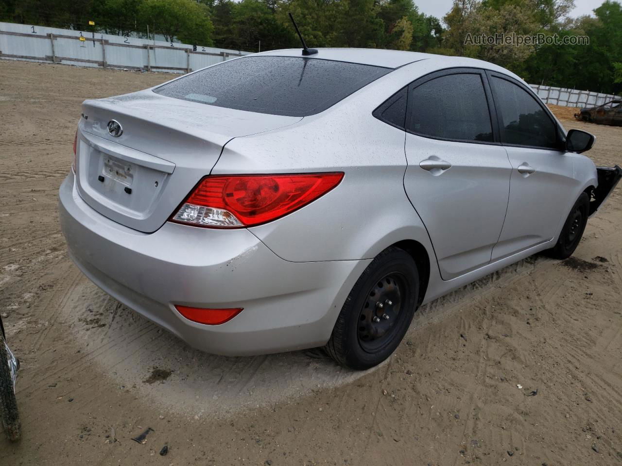 2014 Hyundai Accent Gls Silver vin: KMHCT4AE4EU710293