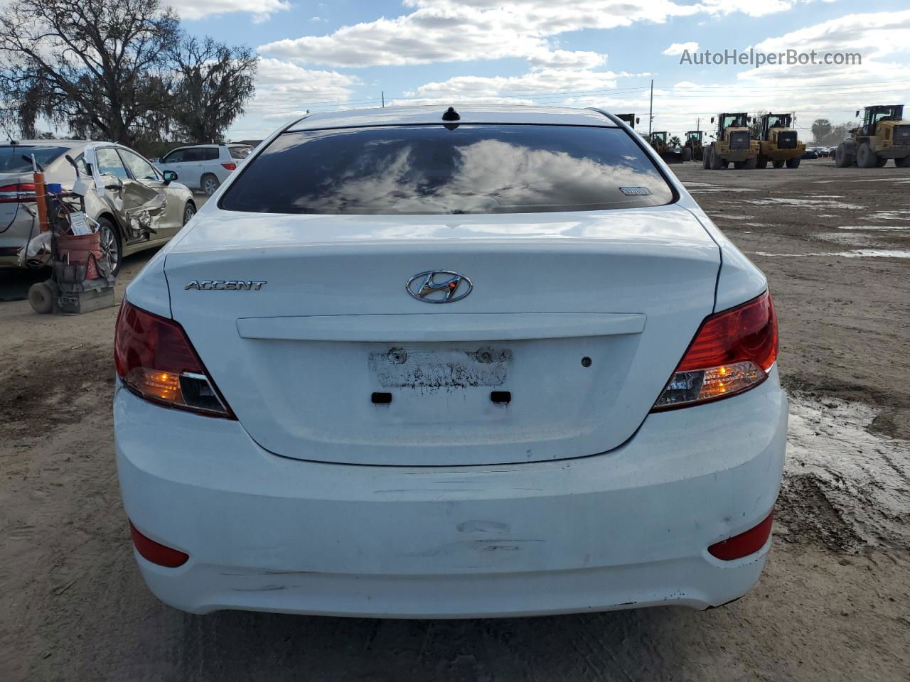 2014 Hyundai Accent Gls White vin: KMHCT4AE4EU736795