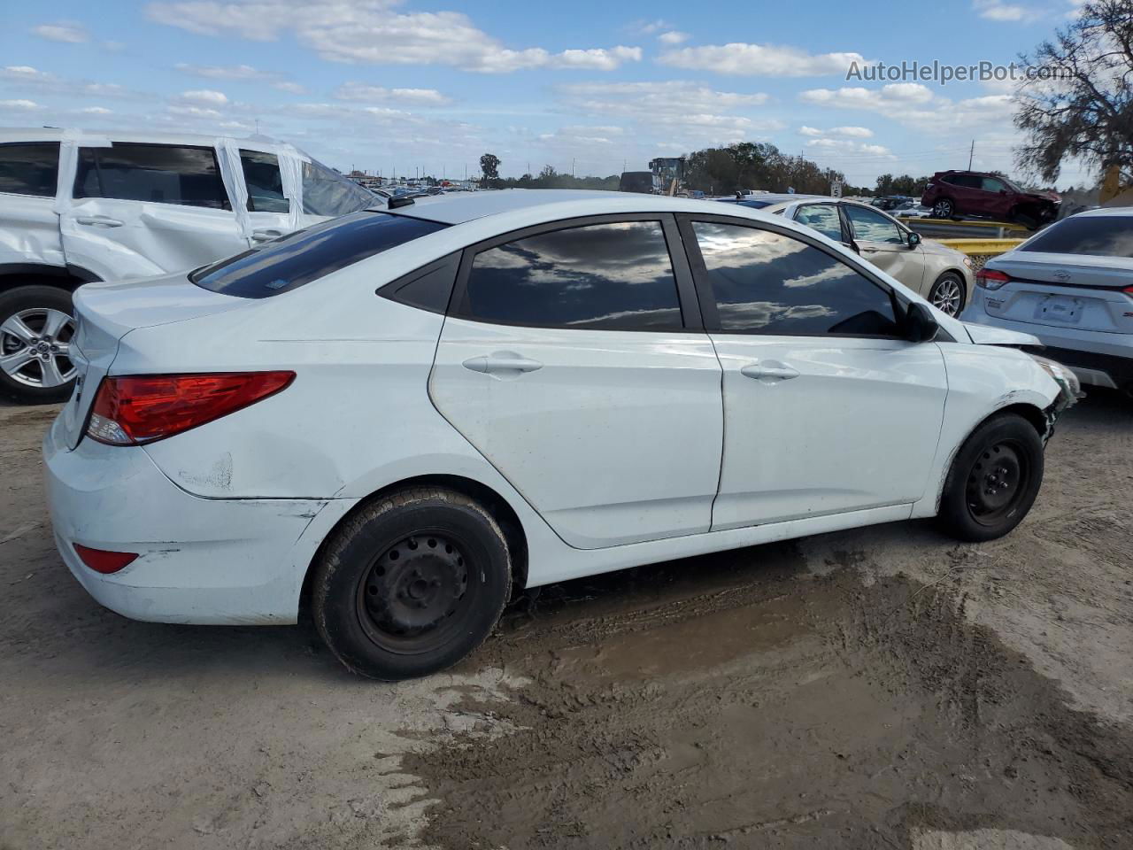 2014 Hyundai Accent Gls White vin: KMHCT4AE4EU736795