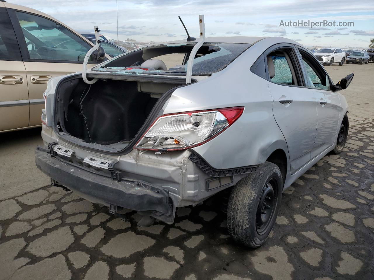 2015 Hyundai Accent Gls Silver vin: KMHCT4AE4FU882261