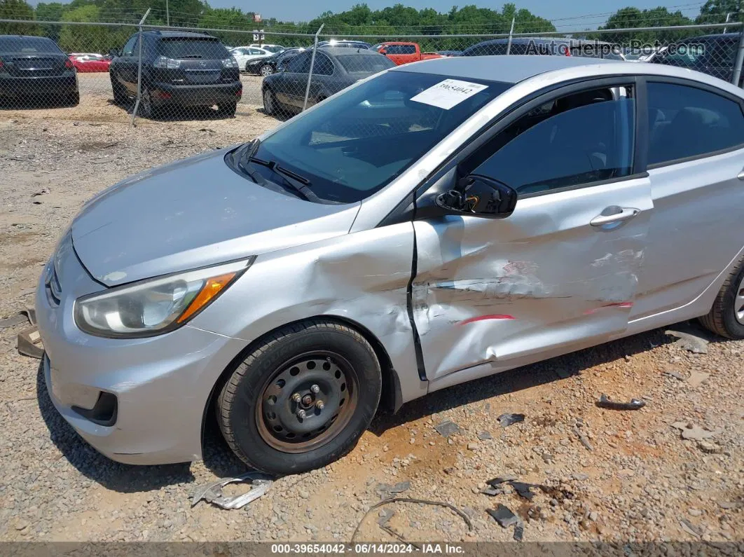 2016 Hyundai Accent Se Silver vin: KMHCT4AE4GU077944