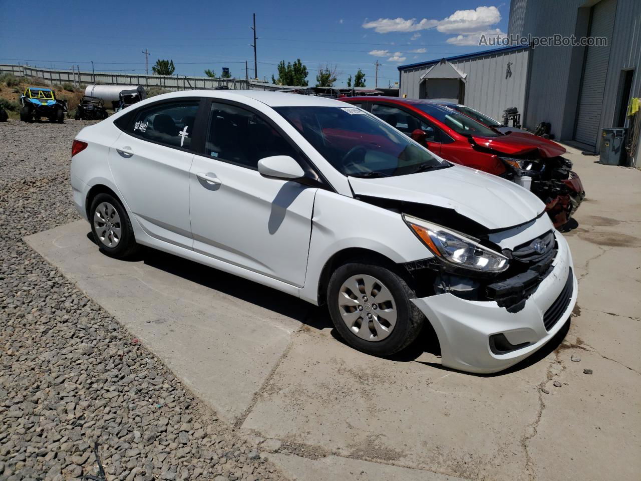 2017 Hyundai Accent Se White vin: KMHCT4AE4HU220411