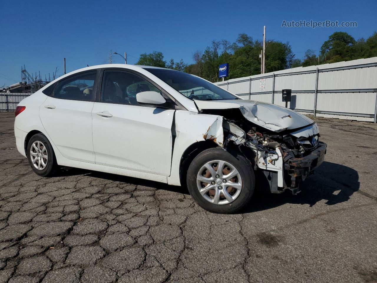 2014 Hyundai Accent Gls White vin: KMHCT4AE5EU600949