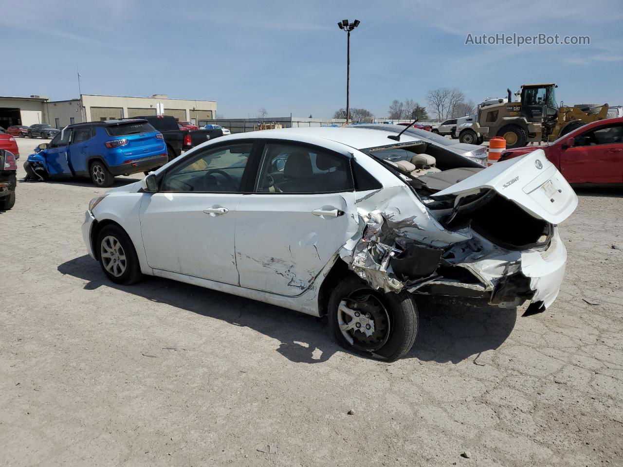 2014 Hyundai Accent Gls White vin: KMHCT4AE5EU606623