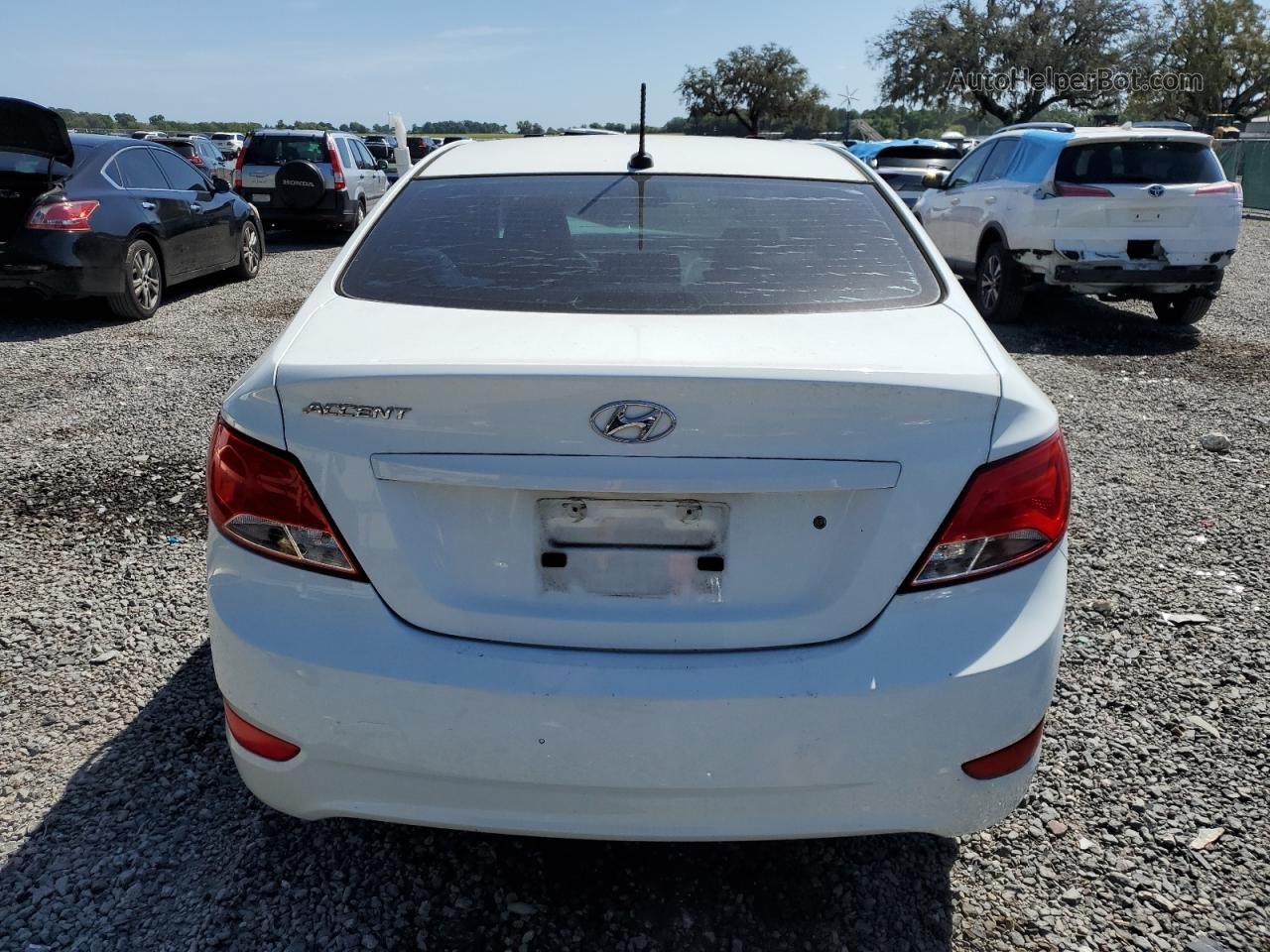 2015 Hyundai Accent Gls White vin: KMHCT4AE5FU846028