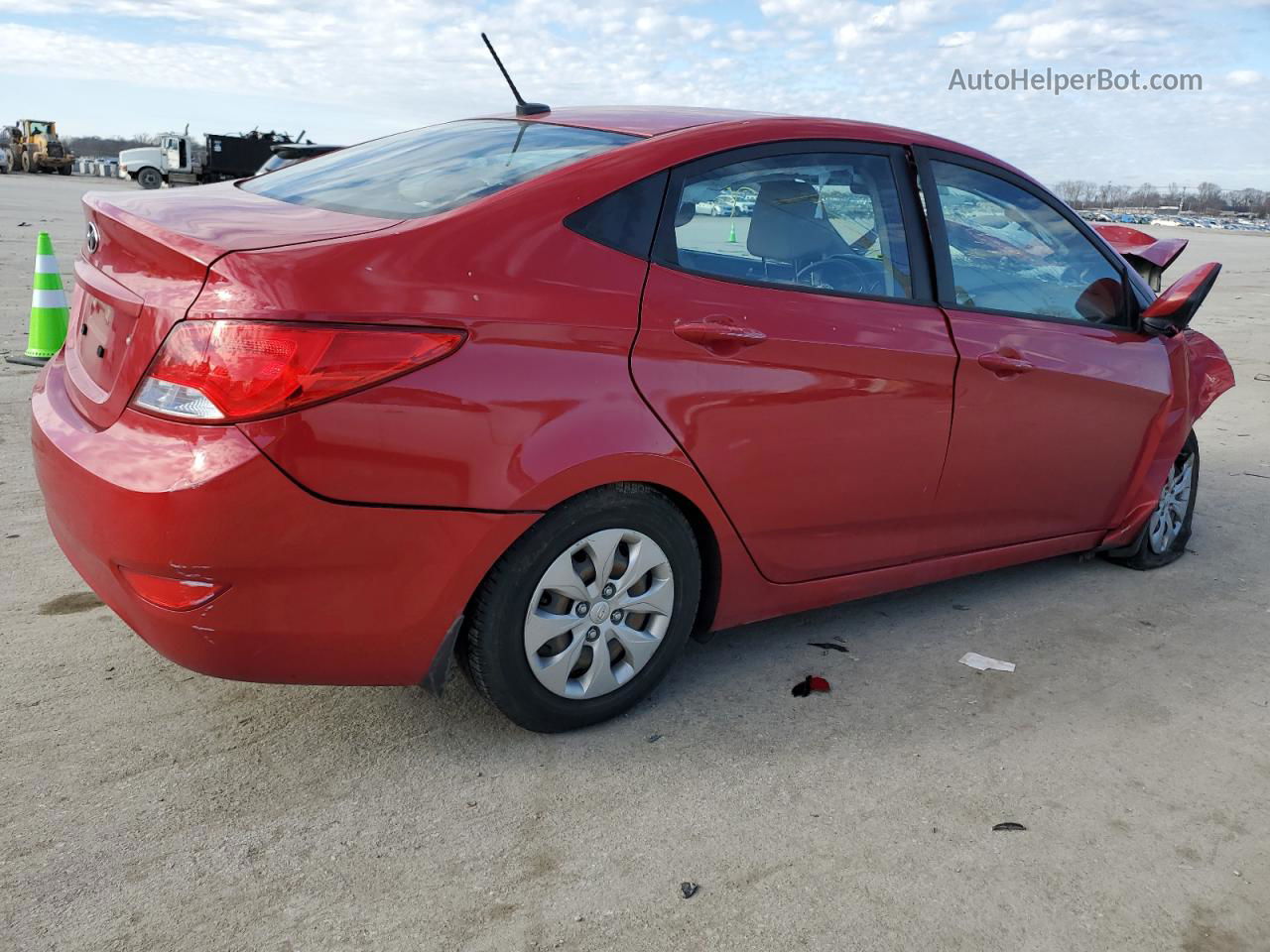 2016 Hyundai Accent Se Red vin: KMHCT4AE5GU164185