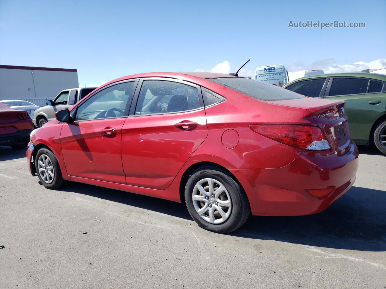 2013 Hyundai Accent Gls Red vin: KMHCT4AE6DU548066