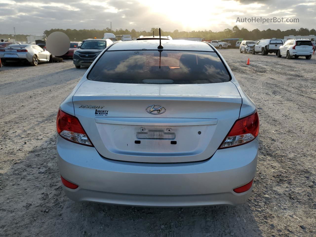 2014 Hyundai Accent Gls Silver vin: KMHCT4AE6EU774495