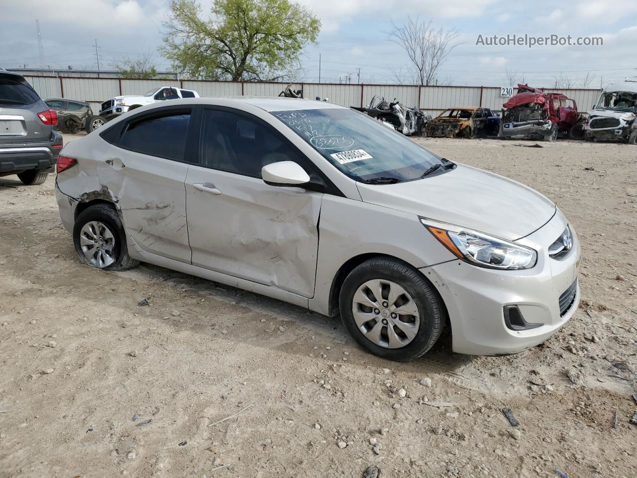 2016 Hyundai Accent Se Кремовый vin: KMHCT4AE6GU006793