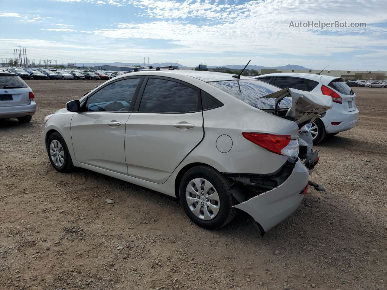 2016 Hyundai Accent Se Кремовый vin: KMHCT4AE6GU112256