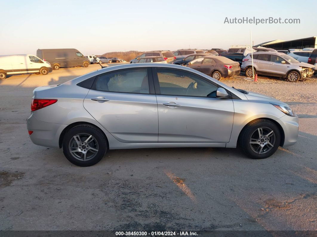 2013 Hyundai Accent Gls Серебряный vin: KMHCT4AE7DU446856