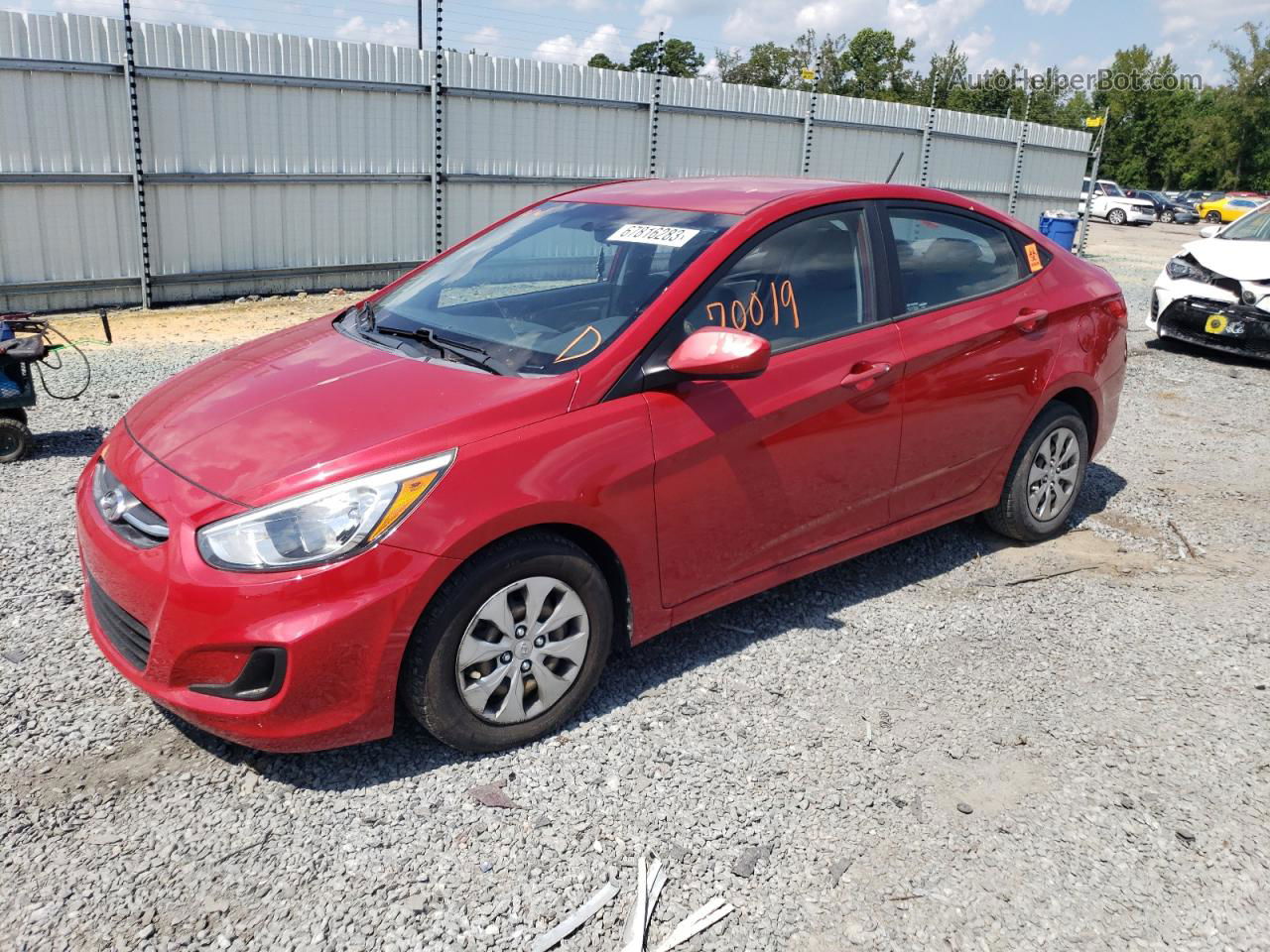 2015 Hyundai Accent Gls Красный vin: KMHCT4AE7FU888202