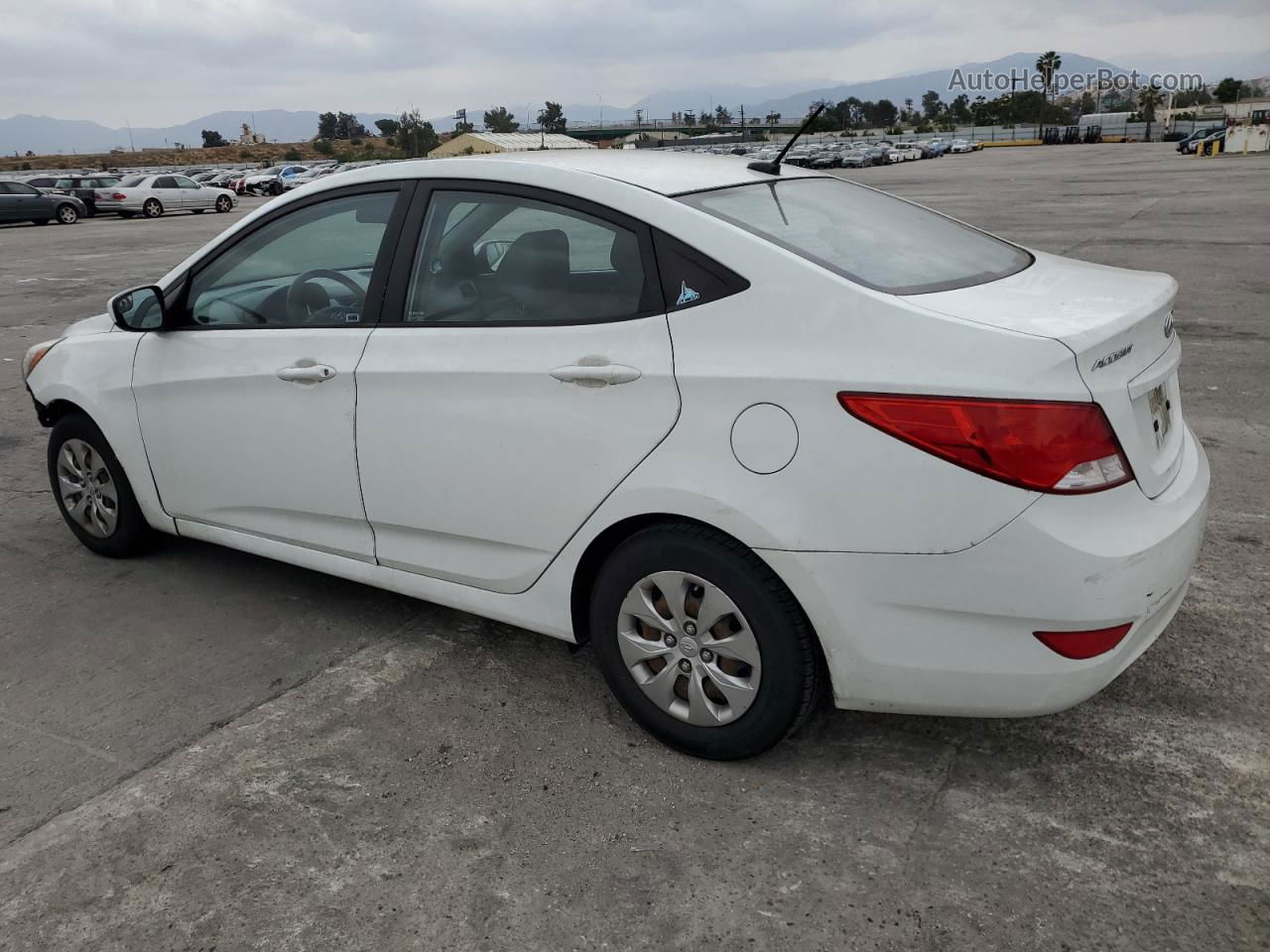 2015 Hyundai Accent Gls White vin: KMHCT4AE7FU917374