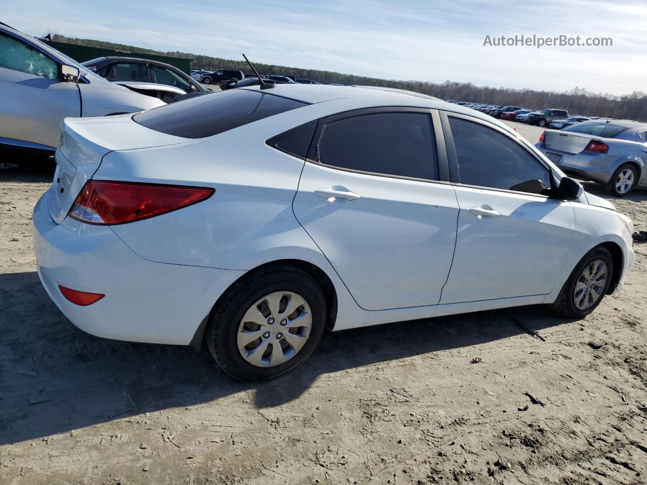 2016 Hyundai Accent Se Two Tone vin: KMHCT4AE7GU005040