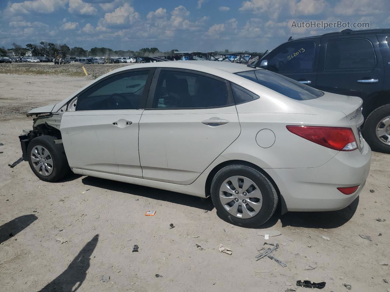 2016 Hyundai Accent Se Cream vin: KMHCT4AE7GU151003