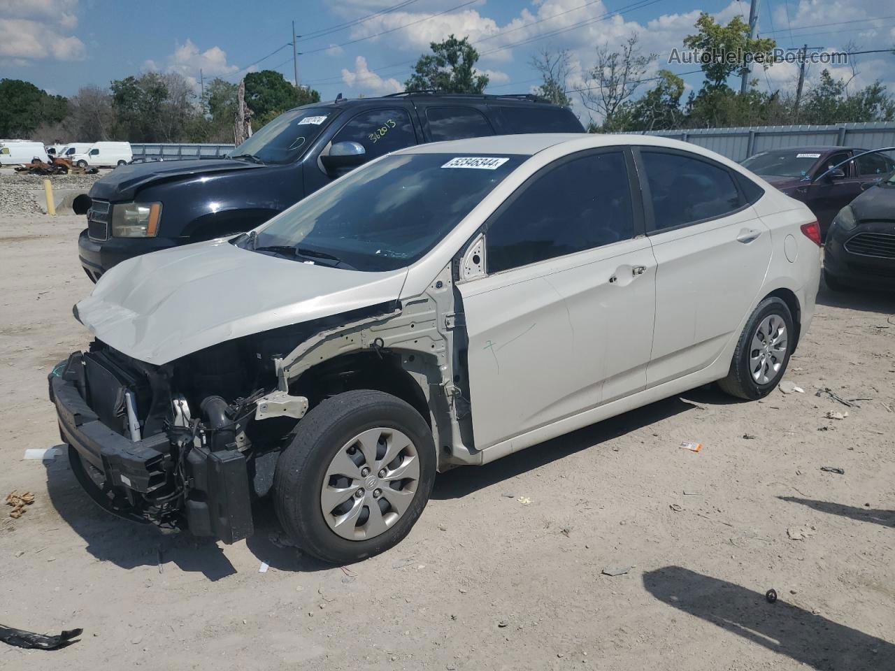 2016 Hyundai Accent Se Cream vin: KMHCT4AE7GU151003