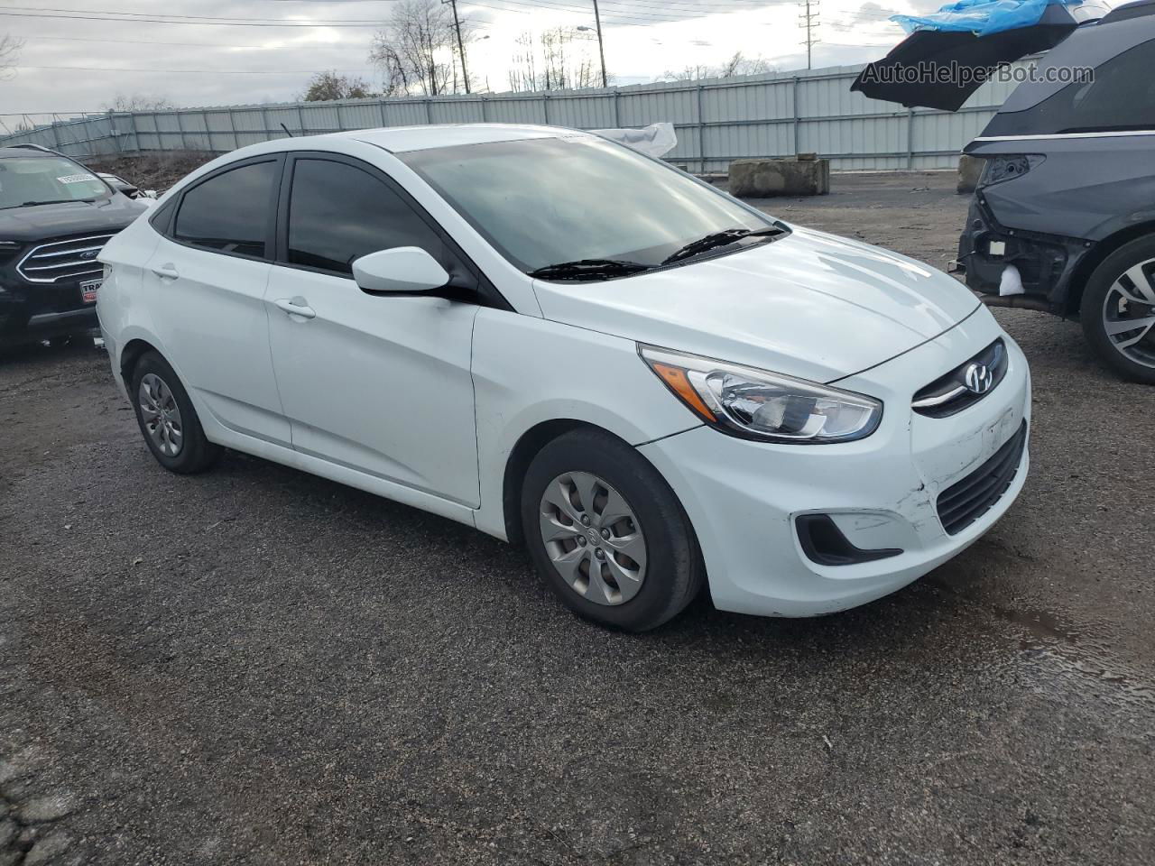 2016 Hyundai Accent Se White vin: KMHCT4AE7GU947847