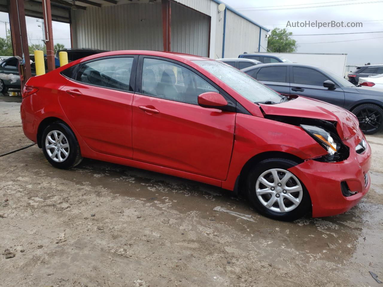 2013 Hyundai Accent Gls Red vin: KMHCT4AE8DU343378