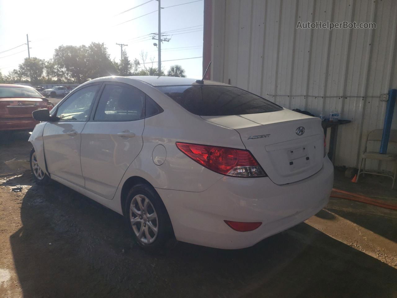 2013 Hyundai Accent Gls White vin: KMHCT4AE8DU531267