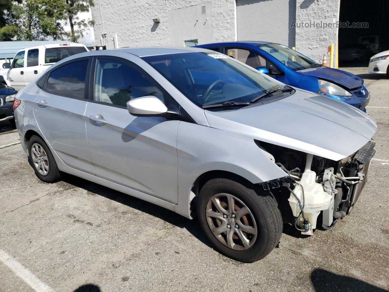 2013 Hyundai Accent Gls Silver vin: KMHCT4AE8DU559778