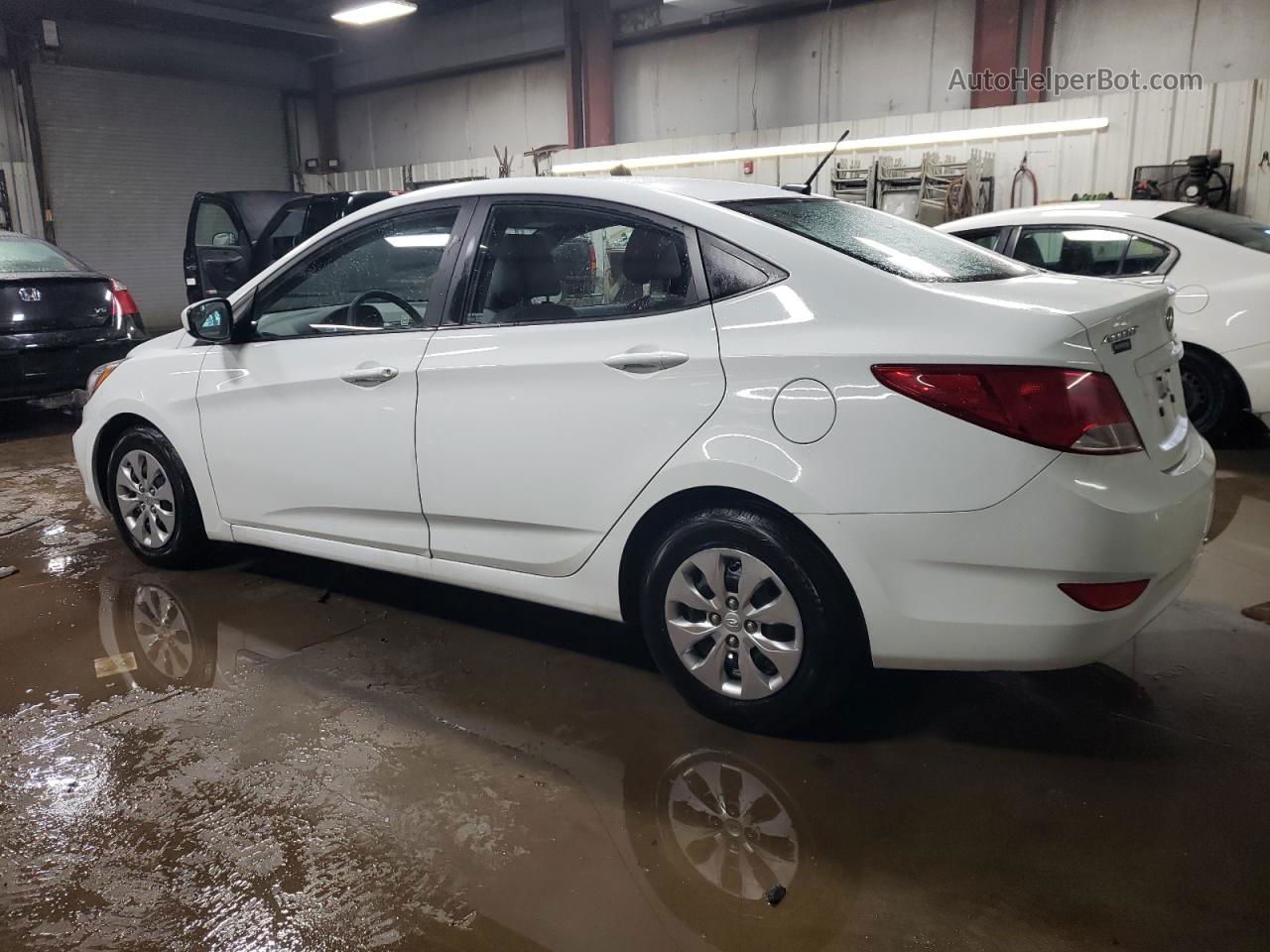 2015 Hyundai Accent Gls White vin: KMHCT4AE8FU866189