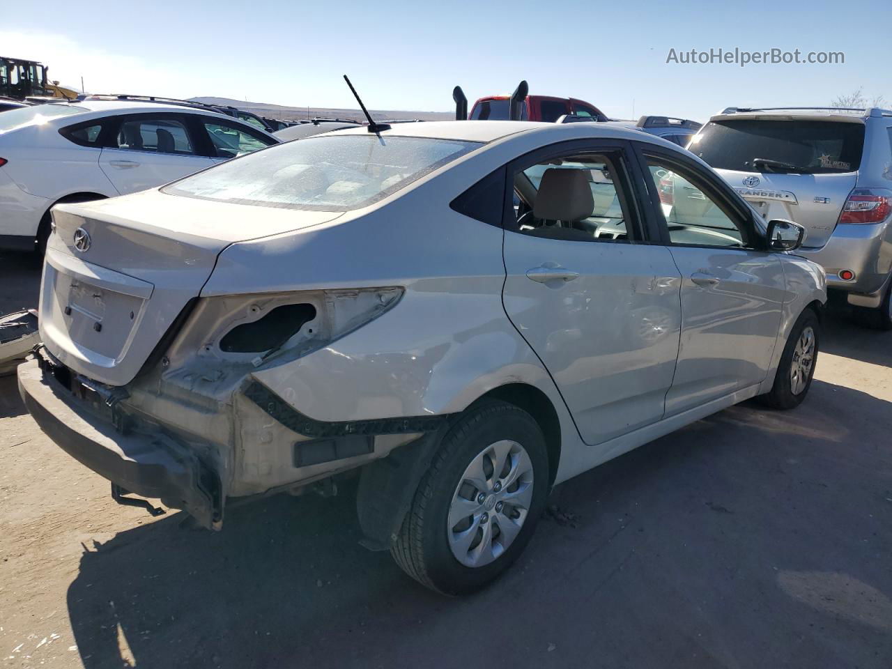 2016 Hyundai Accent Se White vin: KMHCT4AE8GU079387