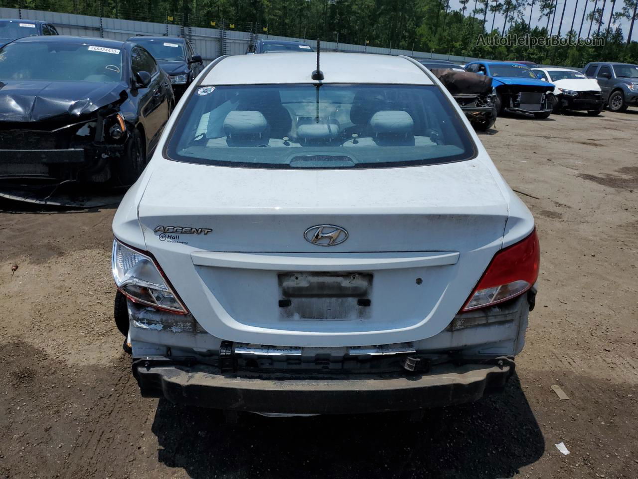 2017 Hyundai Accent Se White vin: KMHCT4AE8HU379044