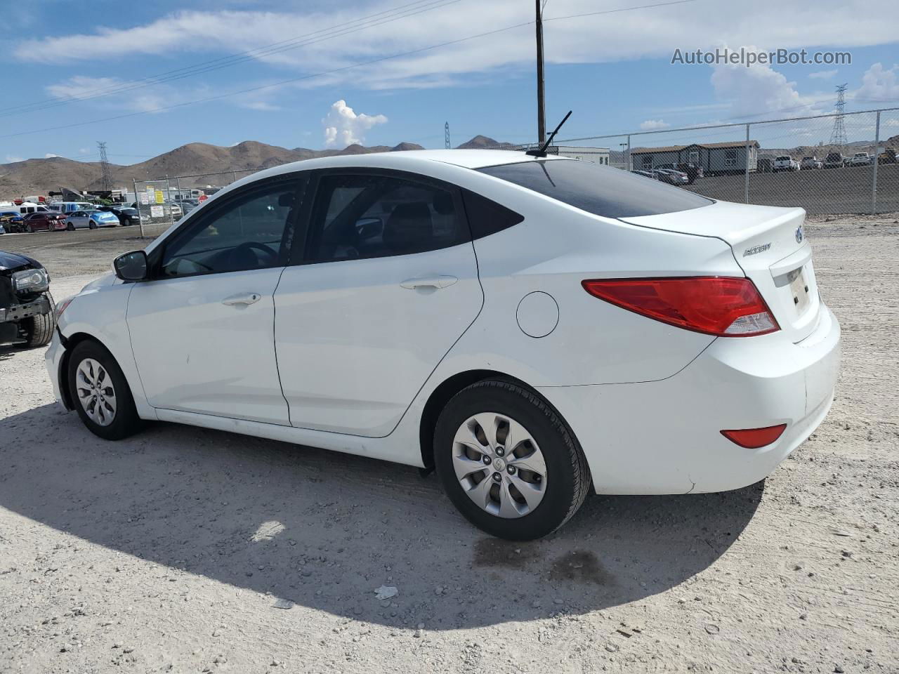 2015 Hyundai Accent Gls White vin: KMHCT4AE9FU847764