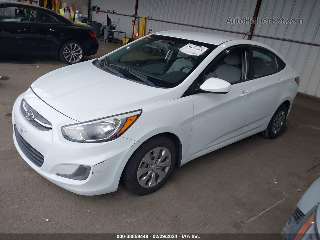 2016 Hyundai Accent Se Белый vin: KMHCT4AE9GU031641