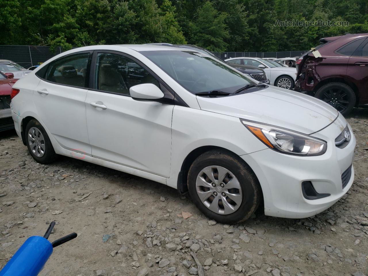 2016 Hyundai Accent Se White vin: KMHCT4AE9GU163671