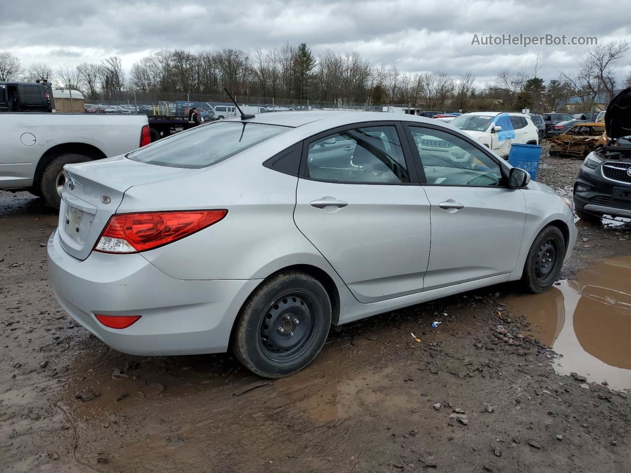 2014 Hyundai Accent Gls Серебряный vin: KMHCT4AEXEU739863